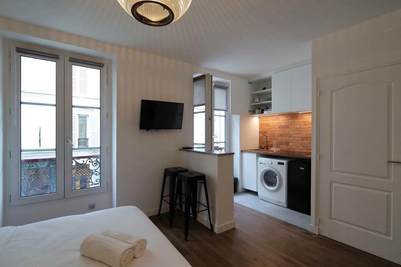 דירות פריז Studio De Charme Proche Tour Eiffel Et Rue Cler מראה חיצוני תמונה