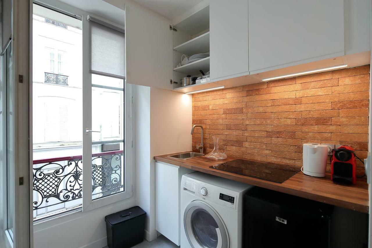 דירות פריז Studio De Charme Proche Tour Eiffel Et Rue Cler מראה חיצוני תמונה
